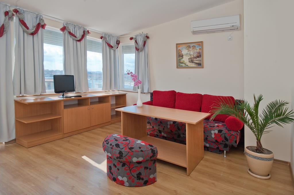 Семеен Хотел Бриз Sozopol Luaran gambar